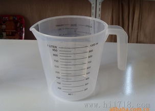 量杯,塑料量杯 测量工具,多用于化工,生活上 量具 量仪