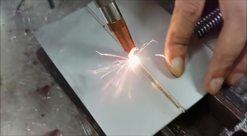 手持激光焊接机如何提高厨具行业的产品质量和效率